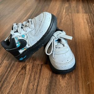 Nike Air Forces Grey & Black